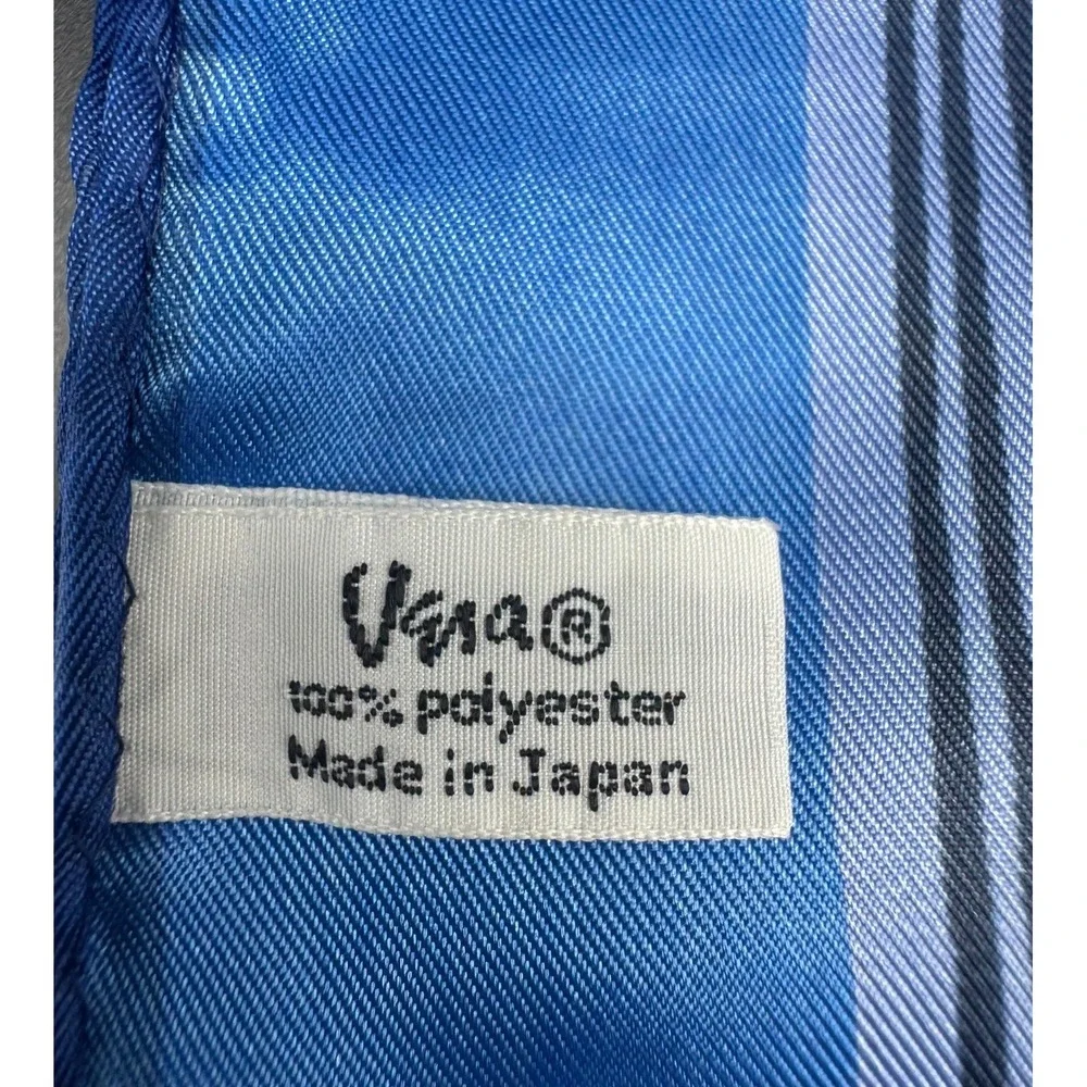 Vera Vintage Blue Abstract Landscape Scarf Ladybug Logo 43